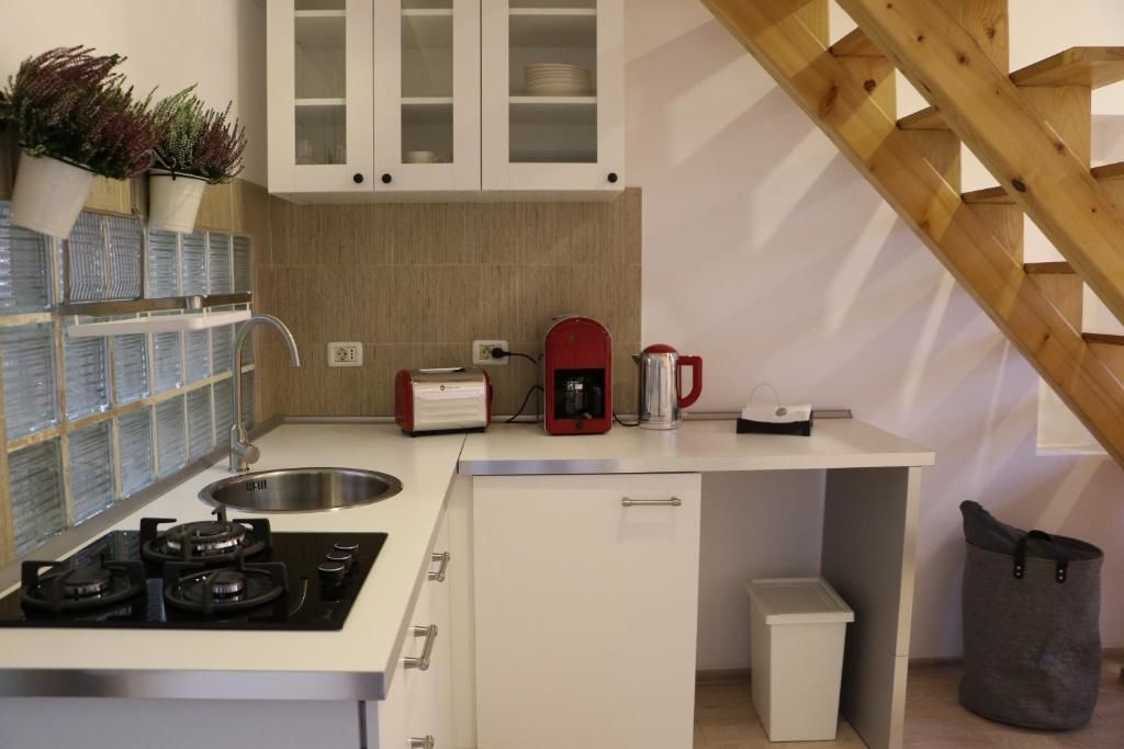 Дома для отпуска Fagaras Cosy Flat, king bed & double sofa bed WiFi Фэгэраш-33